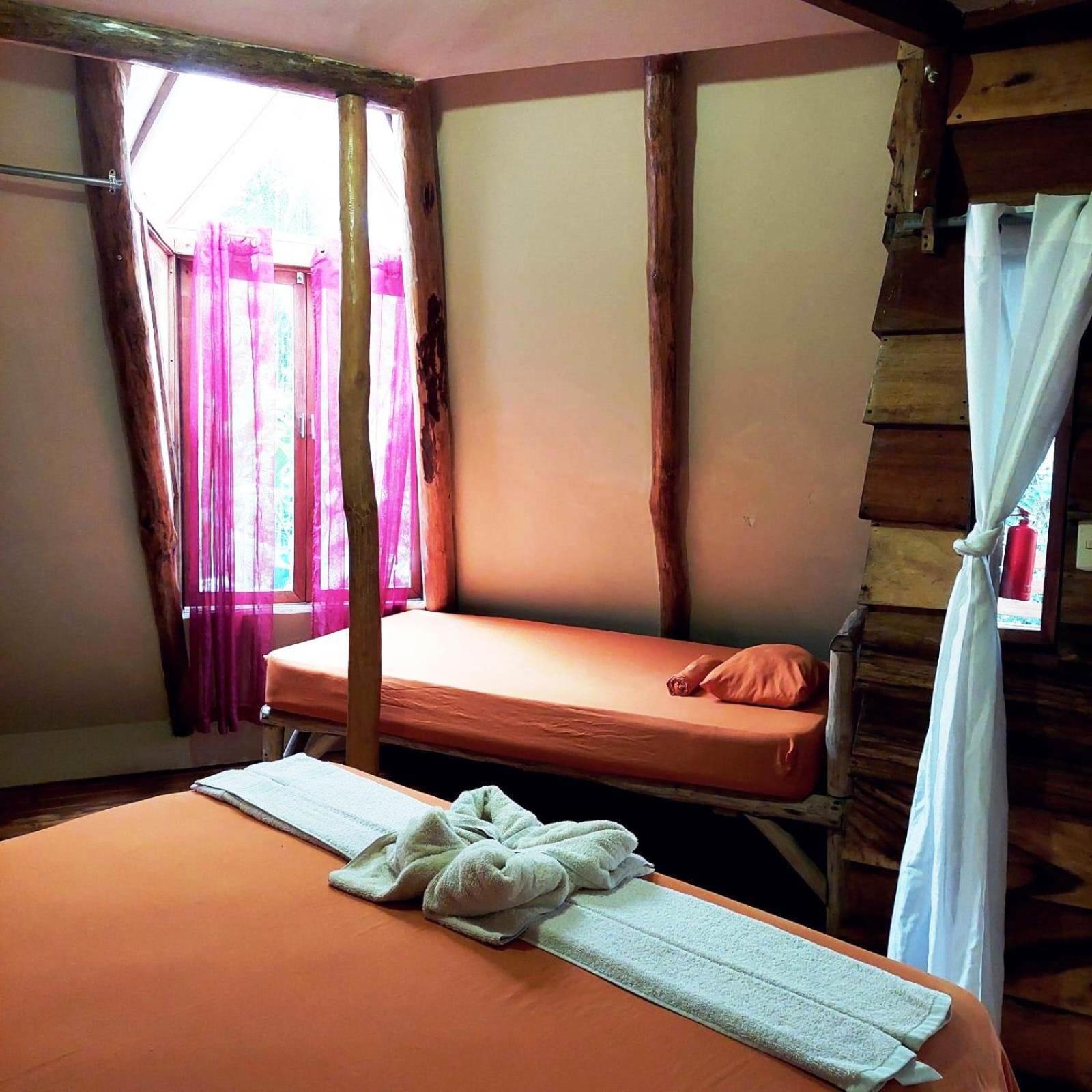 Se Ua Bed & Breakfast Мансанильо Екстериор снимка