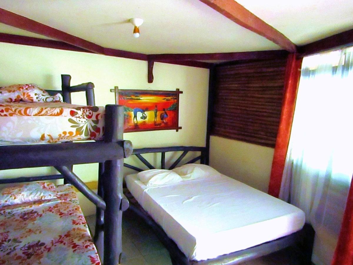 Se Ua Bed & Breakfast Мансанильо Екстериор снимка