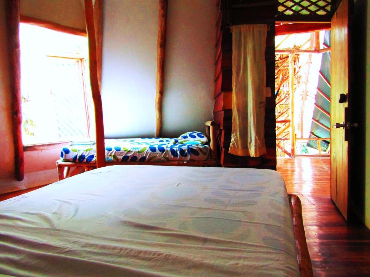Se Ua Bed & Breakfast Мансанильо Екстериор снимка