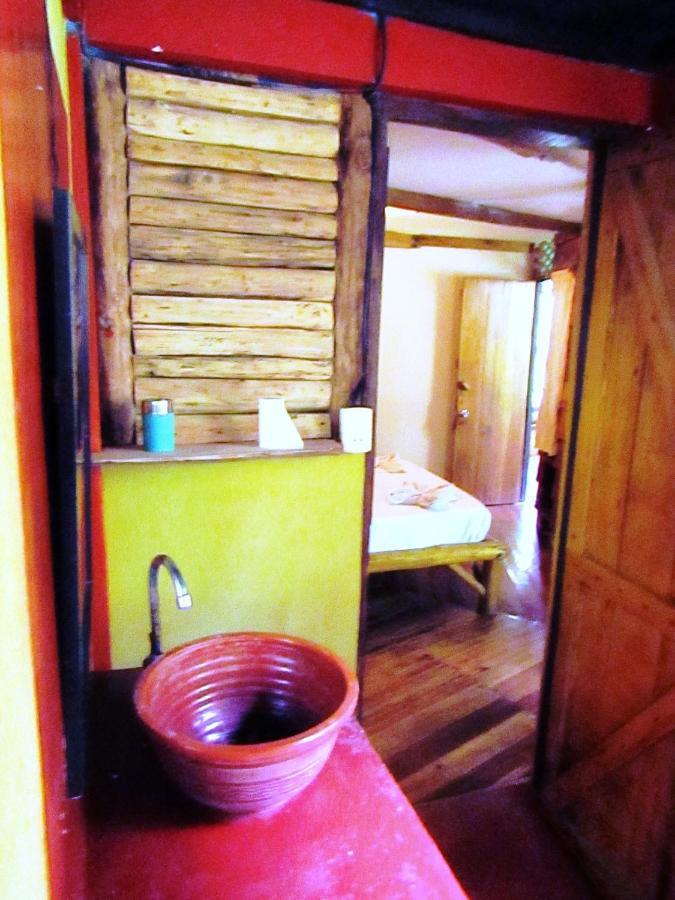Se Ua Bed & Breakfast Мансанильо Екстериор снимка